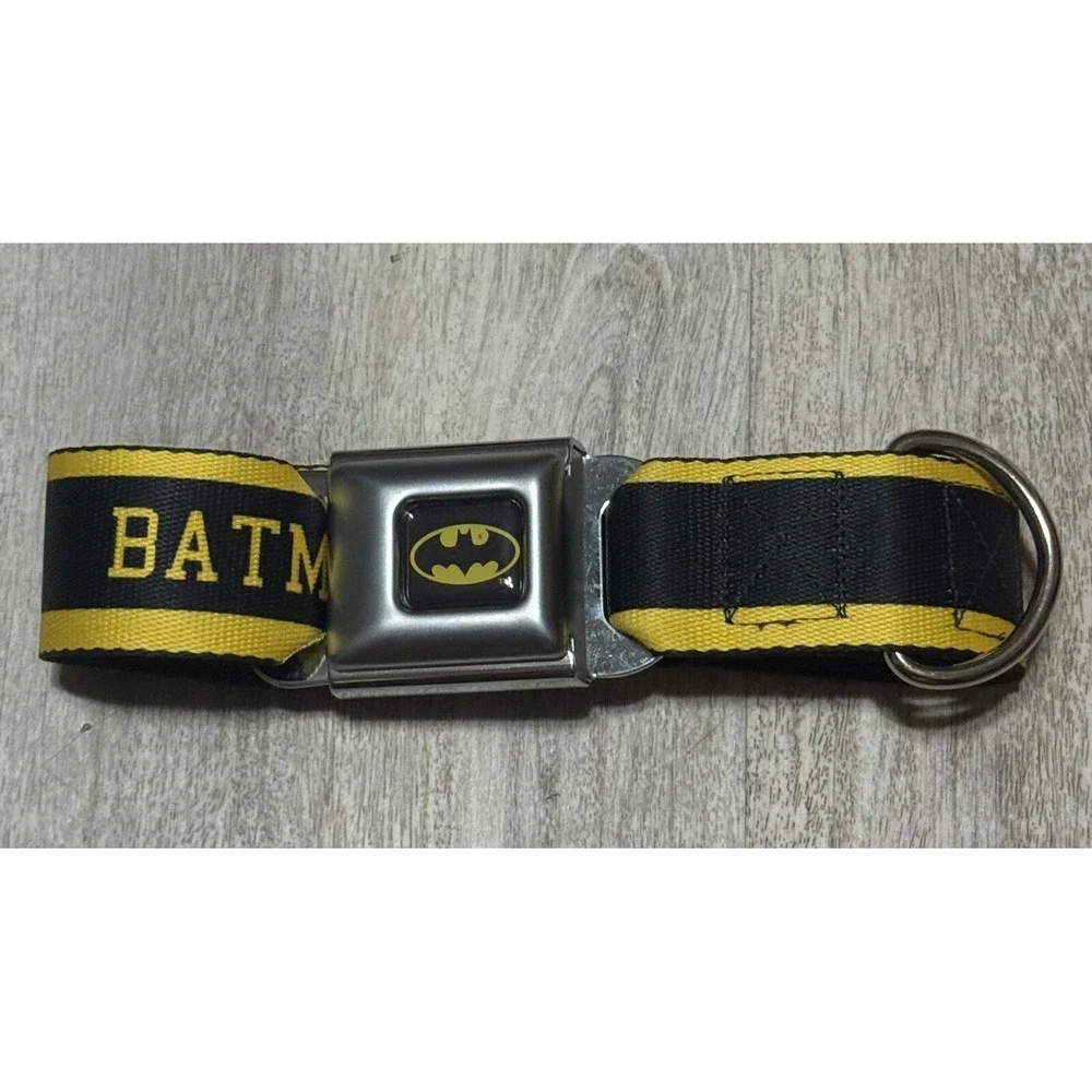Buckle-Down Seatbelt Buckle Dog Collar - BATMAN/Logo Stripe Yellow/Black